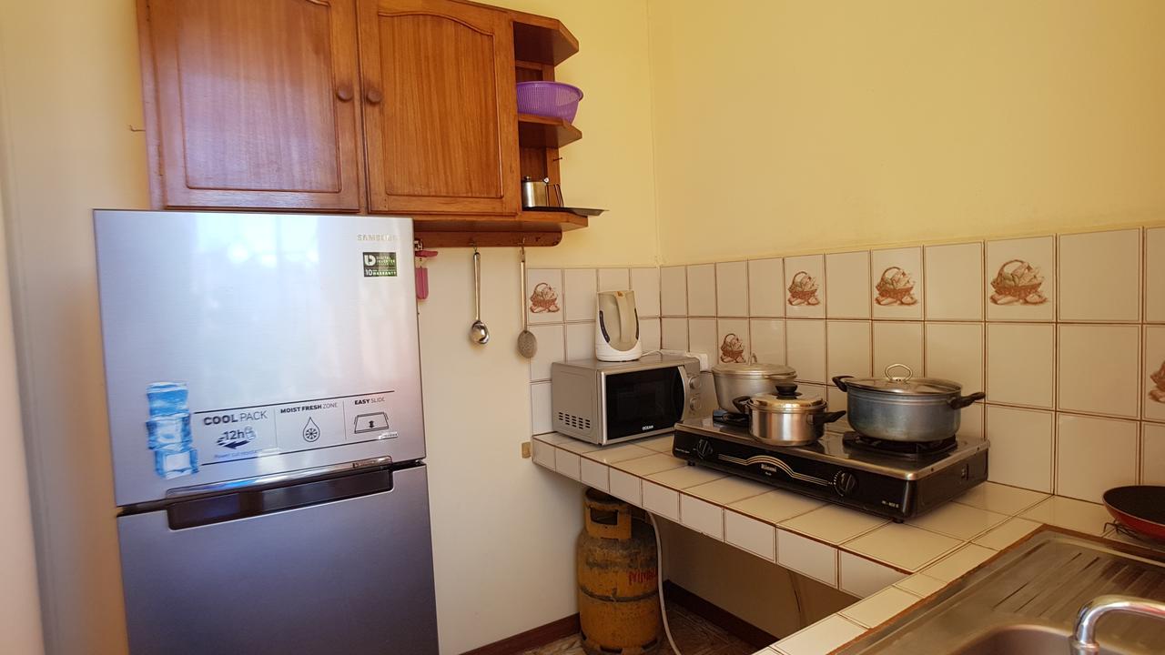 Allamanda Apartments - 100M Bain Boeuf Beach Kültér fotó
