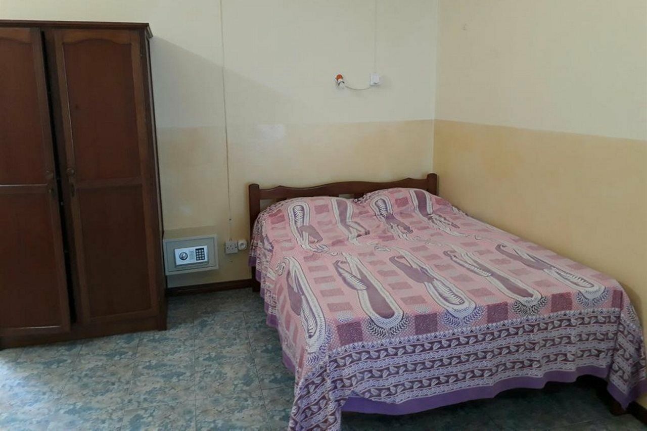 Allamanda Apartments - 100M Bain Boeuf Beach Kültér fotó